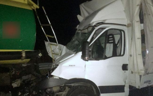 Зіткнення вантажівок на Полтавщині: є загиблий