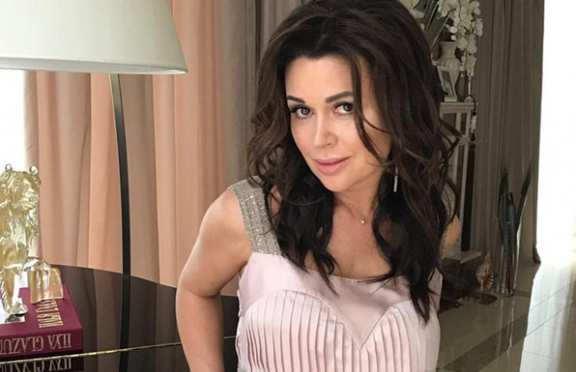 Заворотнюк вывели из комы, а Джамала сделает перерыв в карьере: новости шоубиза