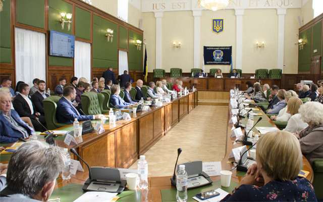 Ухвалення закону про скасування адвокатської монополії суперечить конституційним гарантіям, — НААУ