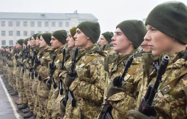 Под Киевом 5-летнему мальчику пришла повестка в военкомат: что известно