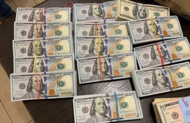 Понад один мільярд гривень на рік: у Києві викрили потужний «конвертцентр»