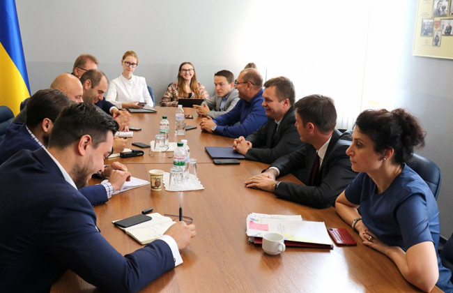 Протидія ціновому демпінгу: що таке «аномально низька ціна»