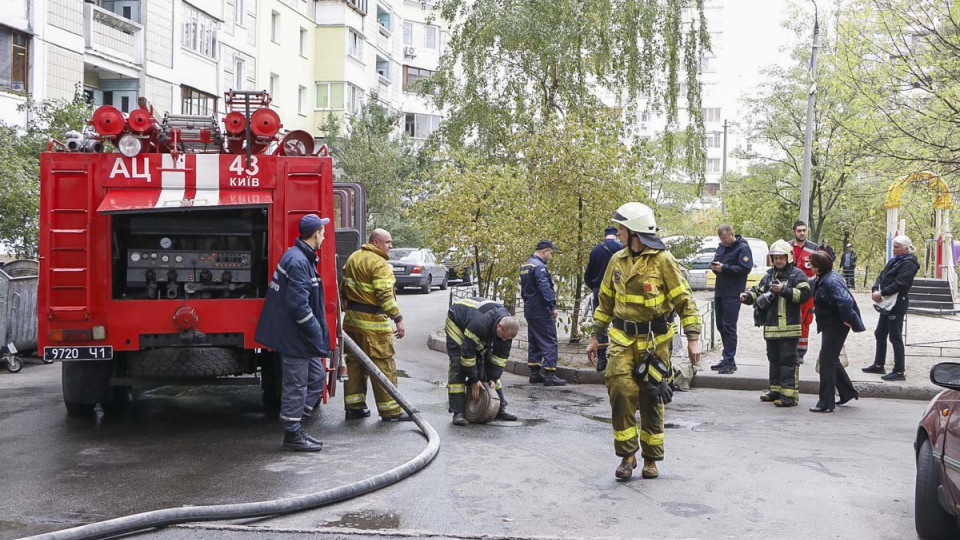 В Киеве вспыхнул серьезный пожар: есть жертвы