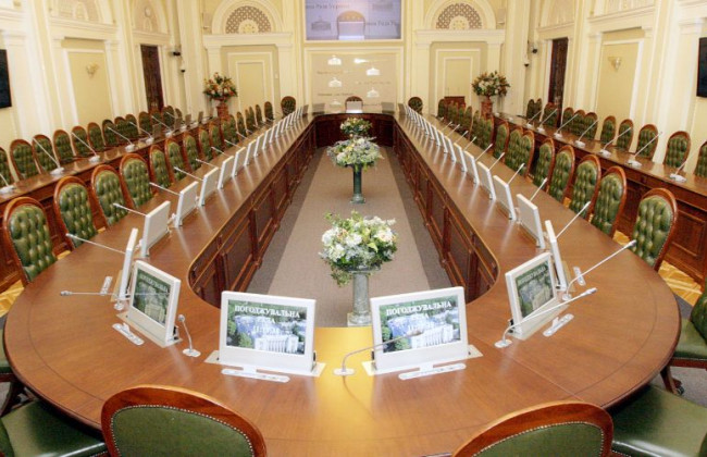 У Раді обговорюють питання продажу сільськогосподарської землі: онлайн-трансляція