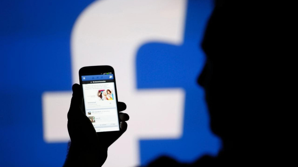 Збій у роботі Facebook: хто опинився offline