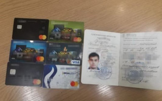 Финансировал боевиков «ЛНР»: экс-сотруднику МВД грозит до 15 лет тюрьмы