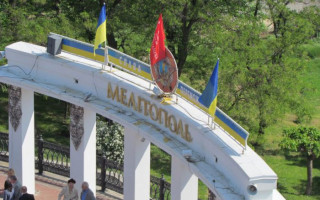 В Мелитополе вандалы осквернили братскую могилу, фото