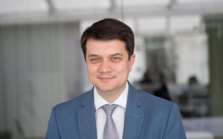 Разумков йде з посади глави партії «Слуга народу»