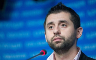 Журналісти щось наплутали, я залишаюсь, — Арахамія прокоментував чутки про звільнення