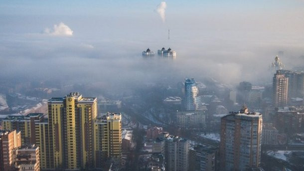 Киянам повідомили про критичний стан повітря