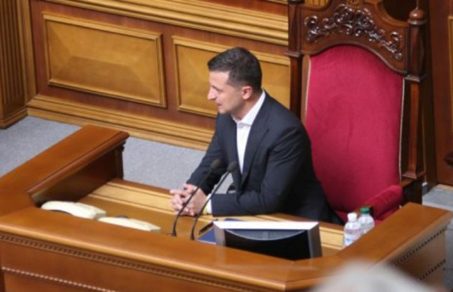 Зеленський провів зустріч з головами фракцій Верховної Ради