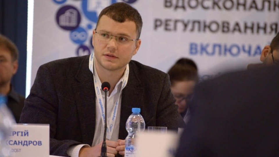 Іноземці платитимуть за проїзд українськими дорогами: міністр інфраструктури зробив заяву