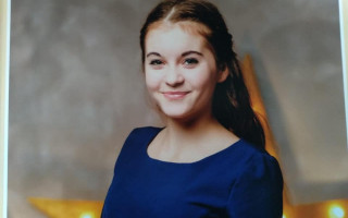 Вышла из дома и пропала: в столице ищут девочку-подростка