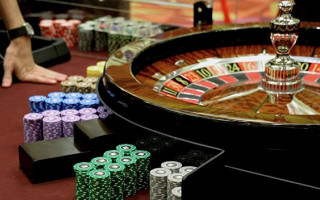 В Киеве разоблачили казино, куда можно попасть только через приложение