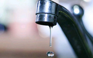 У столиці на деяких вулицях зникла вода: з’явились адреси