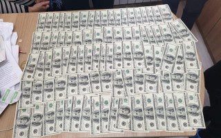 Прокуратура спіймала на хабарі у $20 000 лікаря-трансплантолога: що відомо