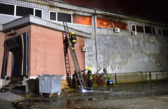 В Днепре вспыхнул масштабный пожар: подробности