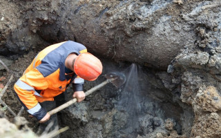 Катастрофа у центрі Києва: «Метроград» та житлові будинки можуть залишитися без води на місяці