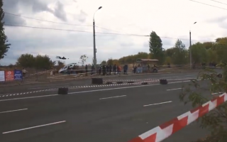 Трагедія у Черкасах: автівка влетіла у глядачів під час перегонів, відео