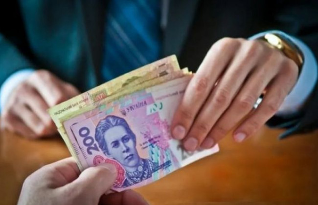 Пропонував хабар: ВАКС розгляне справу полтавського депутата