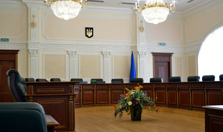 Парламенту рекомендовано отклонить кандидатуры в Высший совет правосудия