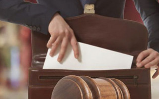 Адвокати звернулись до Конституційного Суду щодо законопроекту 1013