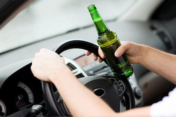 Какой штраф предусмотрен за пьяную езду: предупреждение для водителей