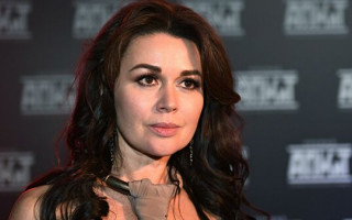 Заворотнюк на грани комы, а в спорах о наследстве Началовой поставлена точка: новости шоубиза