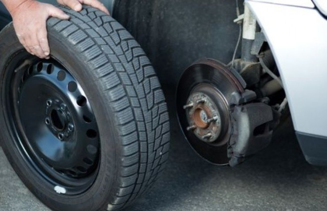 Водителям на заметку: когда менять резину на зимнюю