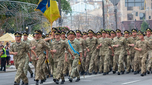 Українців попереджають про масові заворушення на День захисника