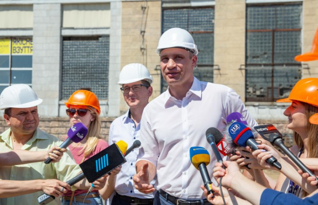 Метро на Троещину: Кличко рассказал о сроках строительства