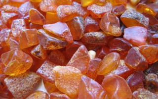 Видобуток бурштину: Кабмін закликає Раду розглянути законопроекти