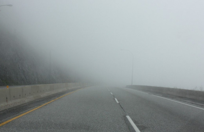 На замітку водіям: як водити в туман