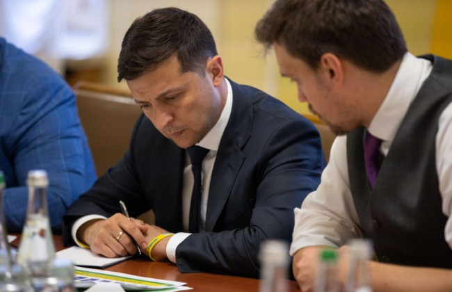 Закон про безперервну роботу Нацради: Зеленський підписав документ