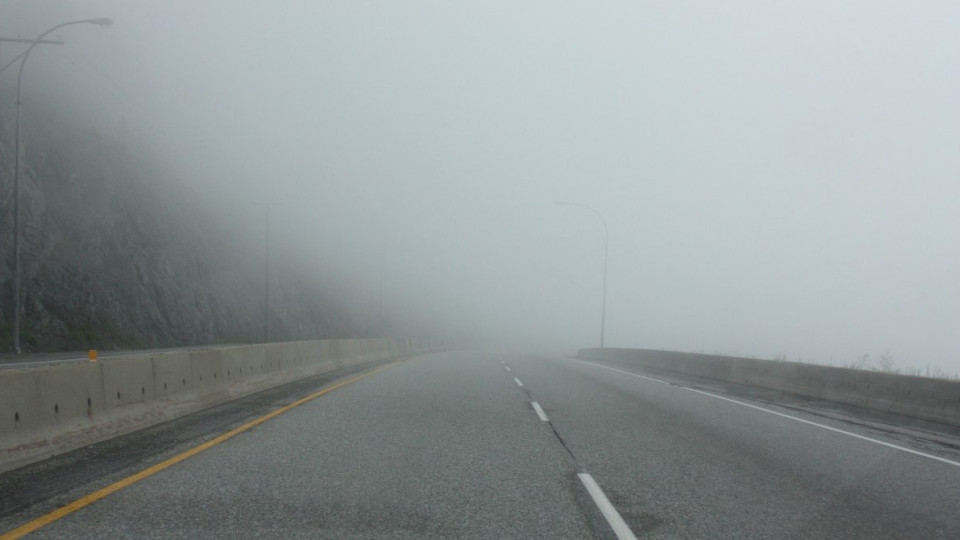 На замітку водіям: як водити в туман