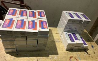 Житель Львовской области «зашил» контрабандные смартфоны в автомобиль: видео