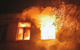 Масштабный пожар в Киеве: вспыхнула многоэтажка