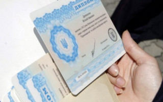 Фальшивий диплом: суд розгляне справу щодо обвинувачення депутата Київради