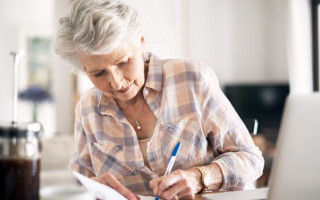 Стало відомо, хто має право виходити на пенсію достроково