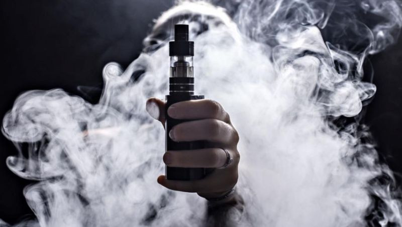 ВРУ планує ввести податок на нікотиновмісні рідини, що використовуються в електронних сигаретах
