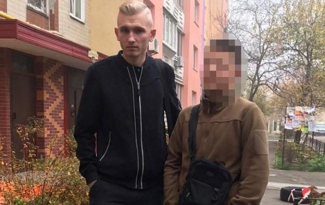 Решил наказать охранника: в Киеве подросток распылил газ в школе