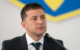 Зеленський доручив скоротити видатки на утримання чиновників