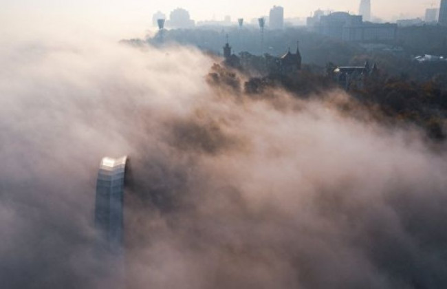 Кличко пояснил, откуда в столице взялся смог