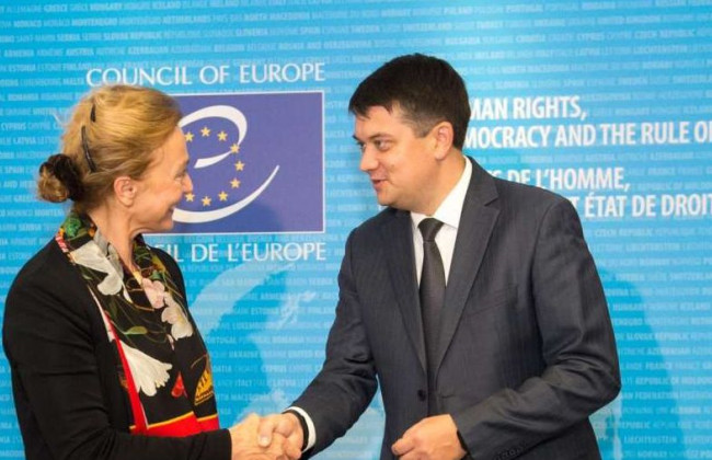 Україна не готова до компромісів щодо територіальної цілісності, — Дмитро Разумков