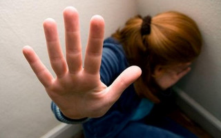 Под Житомиром 15-летнюю девочку изнасиловал рецидивист