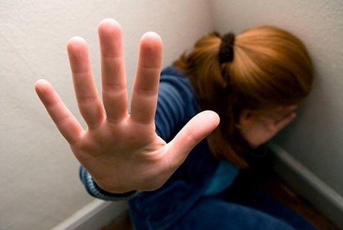 Под Житомиром 15-летнюю девочку изнасиловал рецидивист