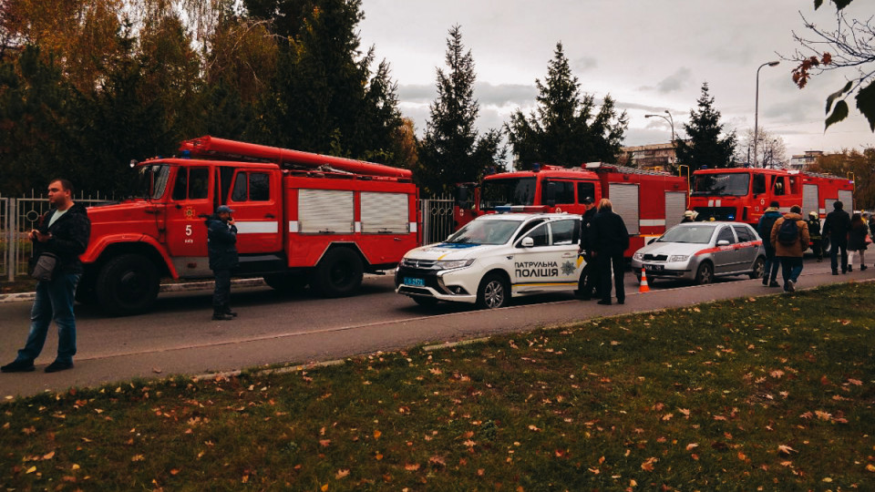 В Киеве вспыхнул пожар: горела Больница скорой помощи
