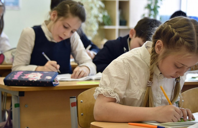 У столичних школах посилять заходи безпеки: що сталося