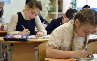 У столичних школах посилять заходи безпеки: що сталося