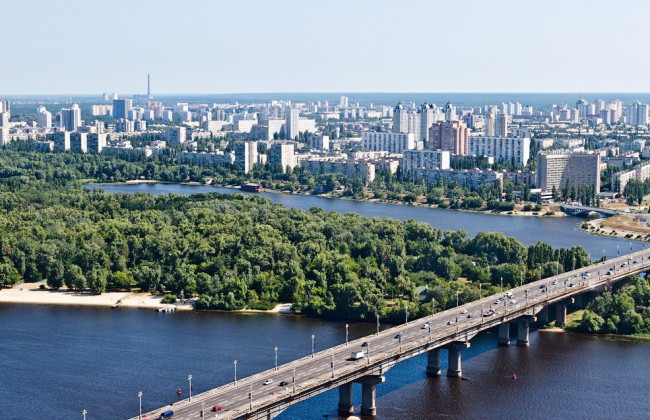 В столичном парке обнаружили опасную находку: фото с места ЧП